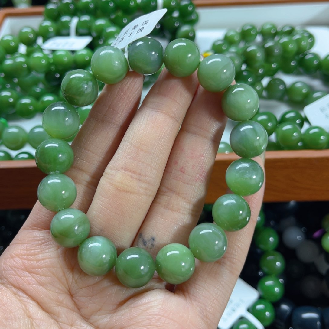 未镶嵌手链和田玉