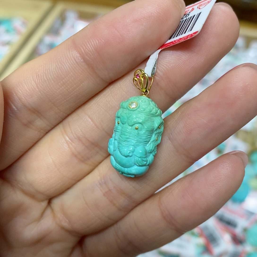 绿松石珠宝奇石18K金镶嵌