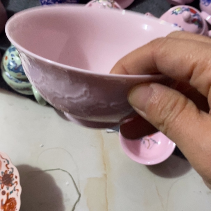 摆件陶红稀土浮雕五寸碗