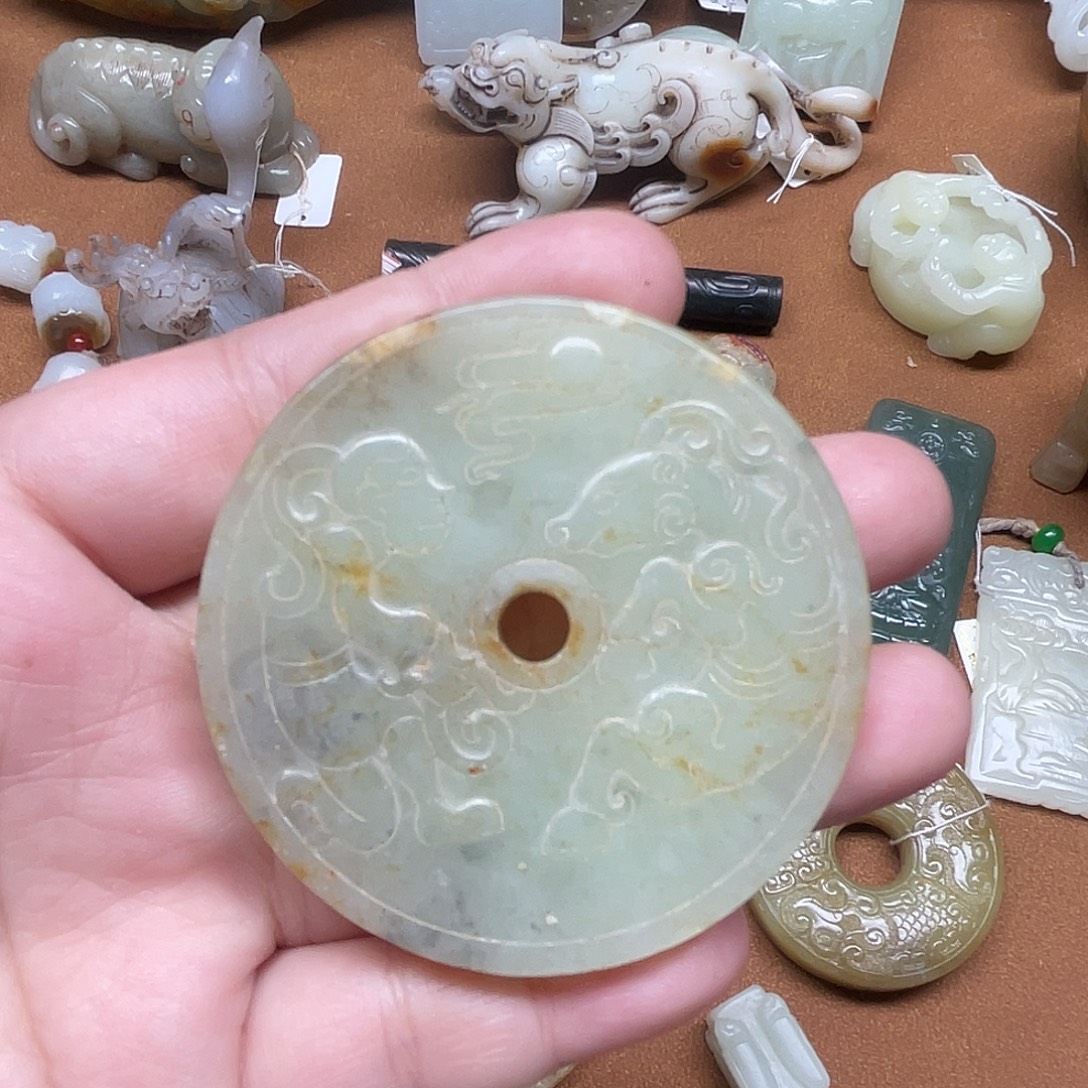 和田玉未镶嵌挂件