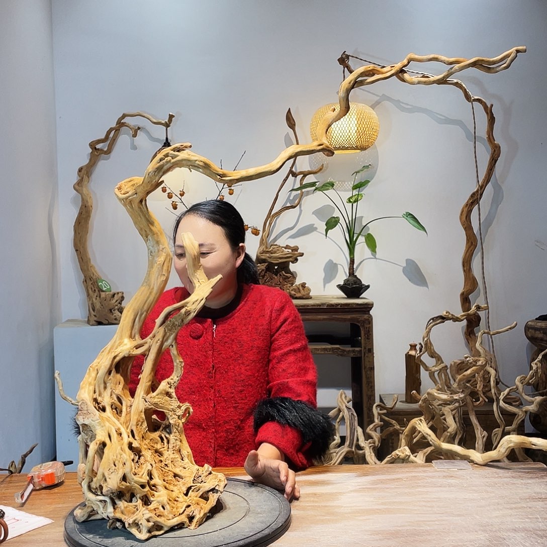 乾***缘天然根雕陶制艺术品