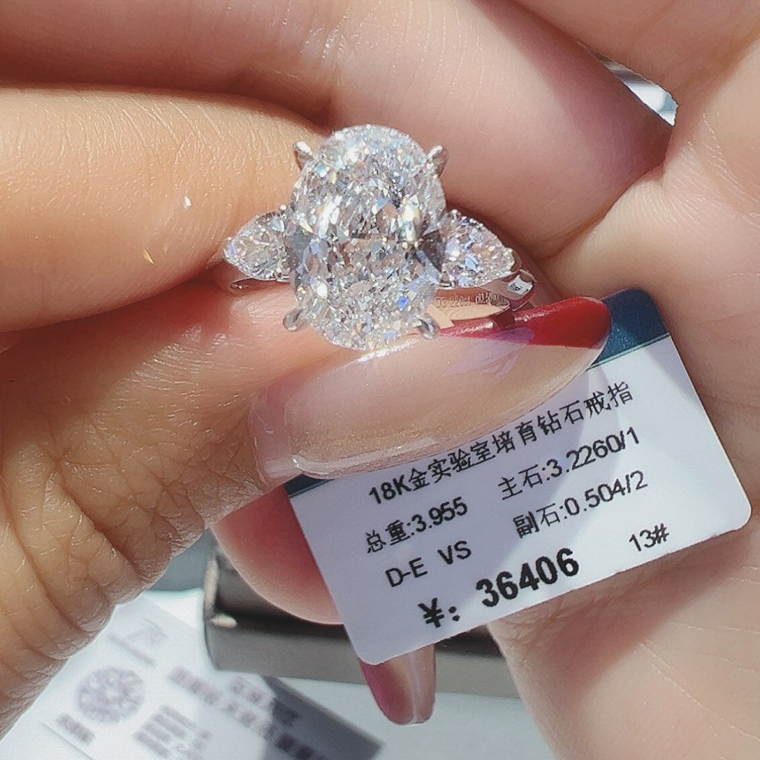 实验室培育钻石18K金镶嵌3.226ct13