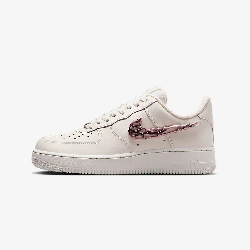 NIKE/耐克AF1女子复古透气缓震空军一号低帮运动鞋板鞋IF1686161