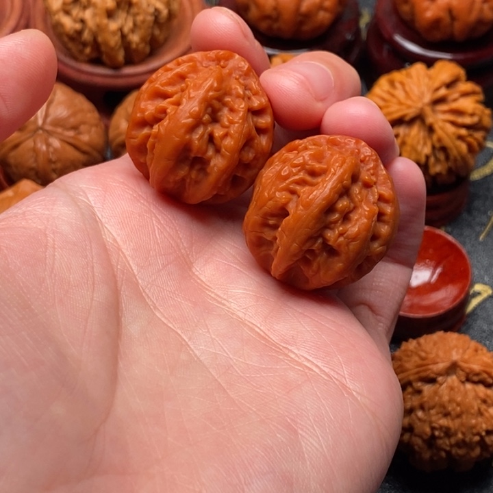 到***止吊坠文玩核桃京八棱