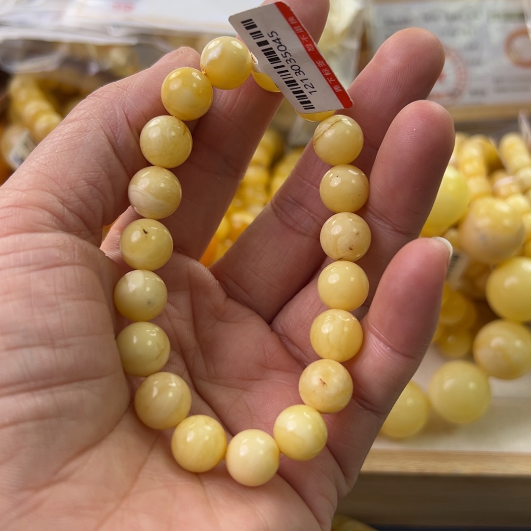未镶嵌琥珀珠宝奇石
