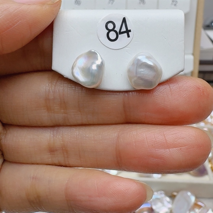 颈饰未镶嵌淡水珍珠