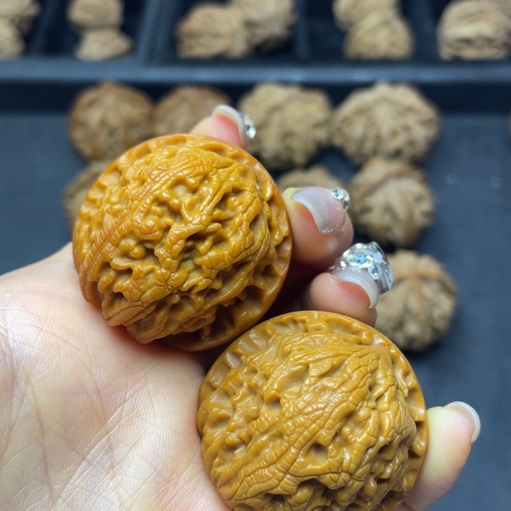 文玩核桃吊坠突突突突突突