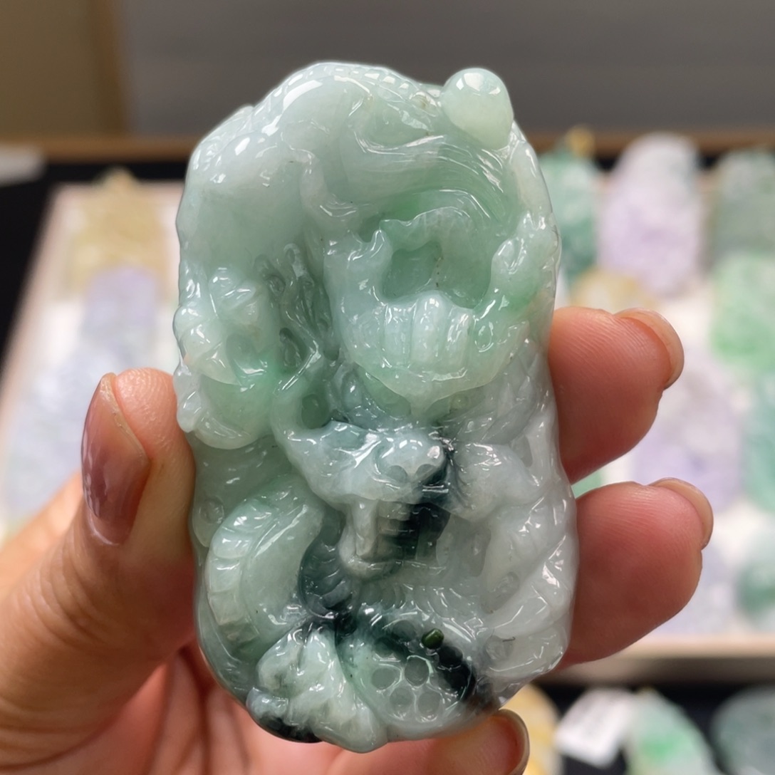 翡翠吊坠(不含链)未镶嵌