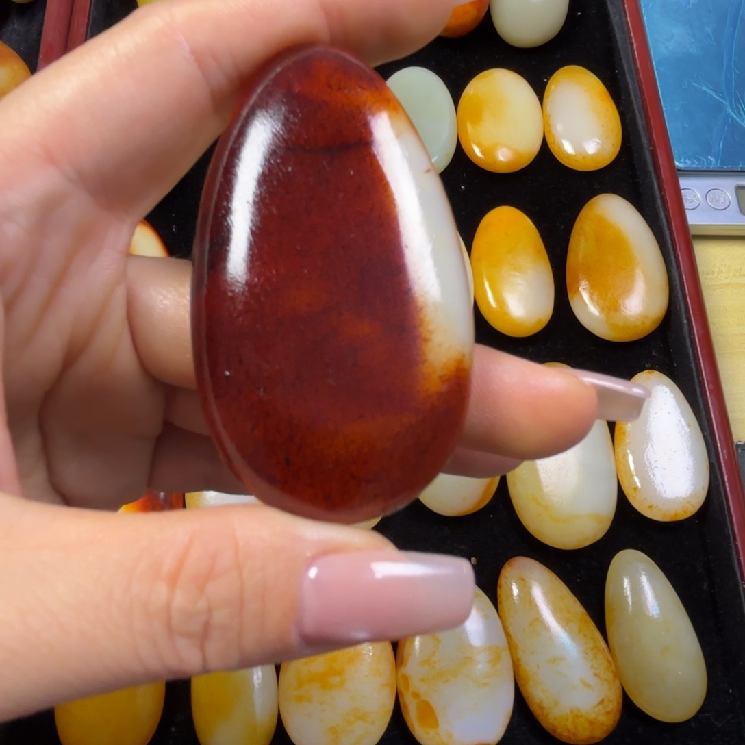 疯***王和田玉未镶嵌颈饰