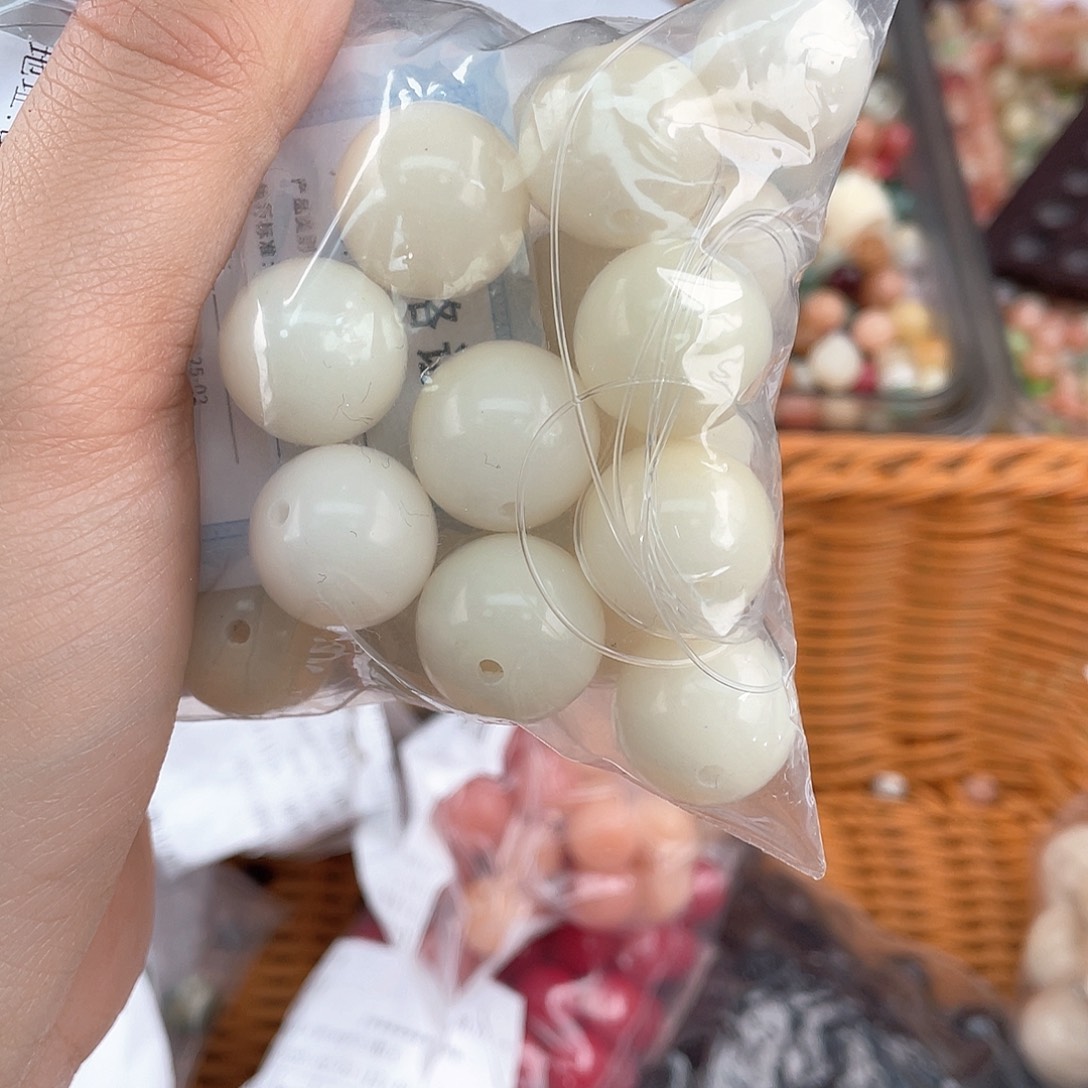 白玉菩提吊坠z16-18mm 25颗大小不售后