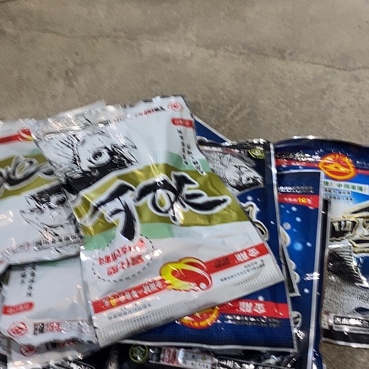 新四季池上混搭4包过期，，！