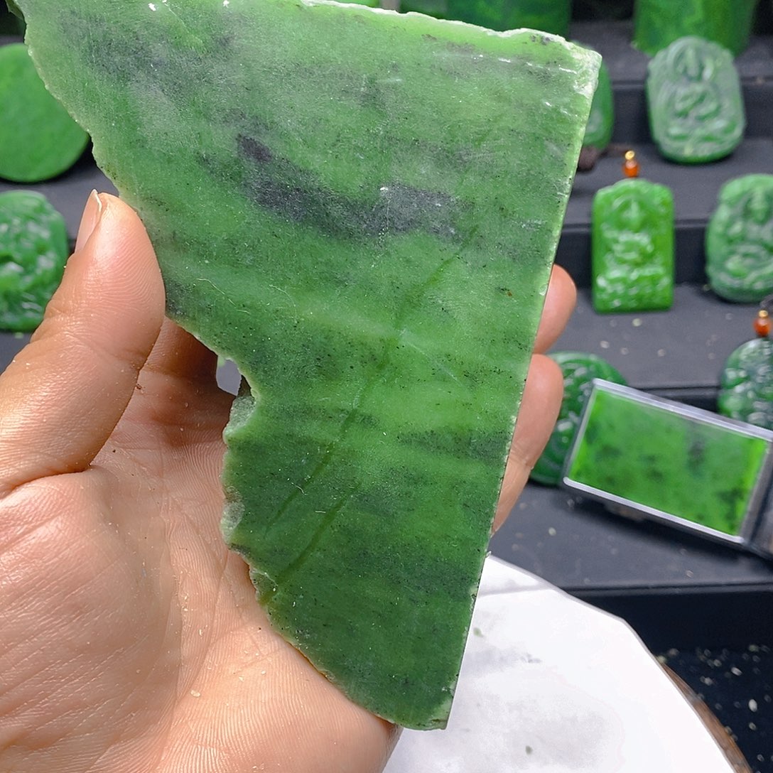 和田玉未镶嵌珠宝半成品