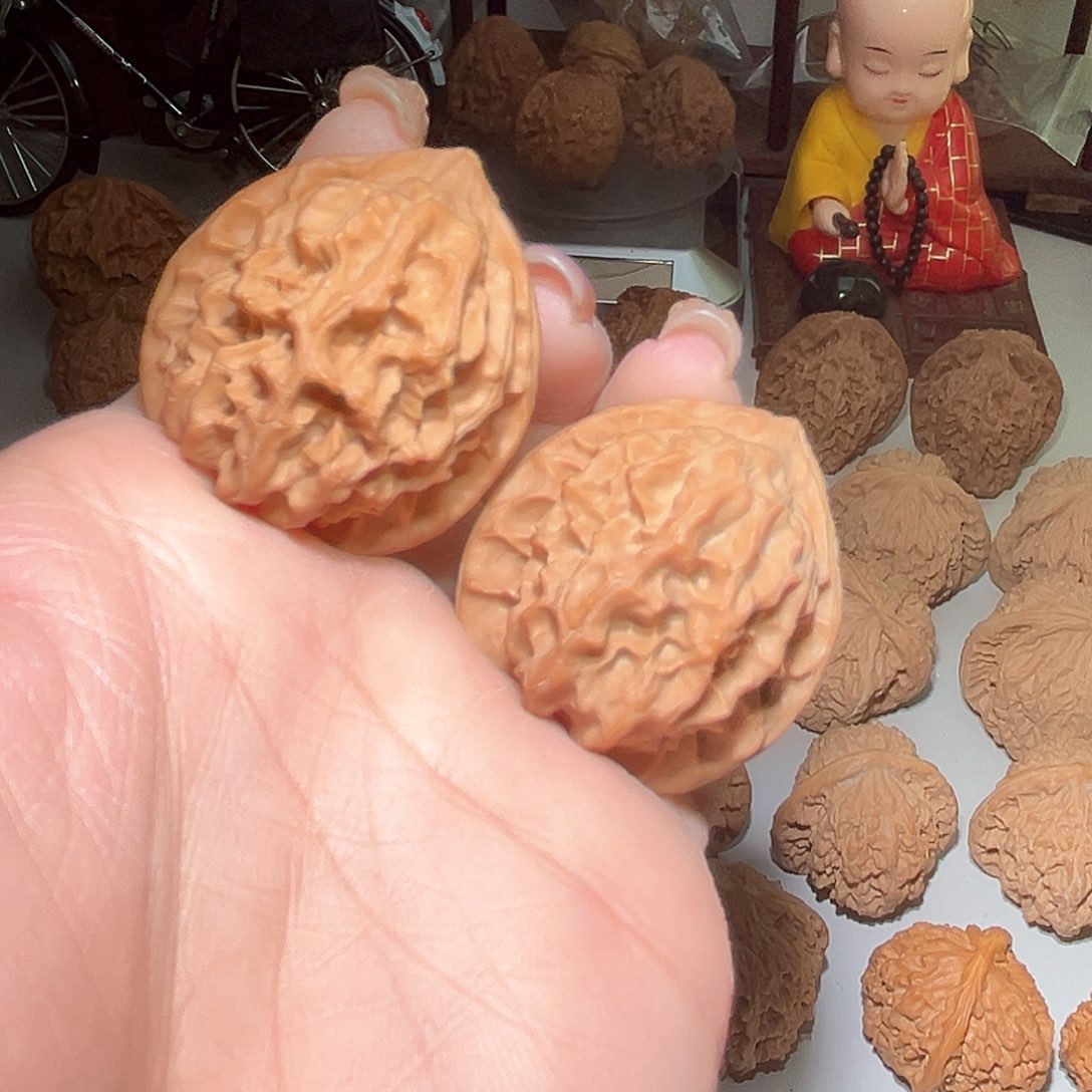 桃核把件龙鳞纹37全品