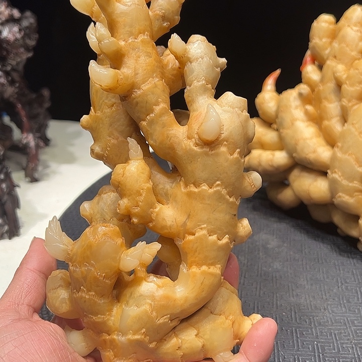 姥***爷寿山石山水画作品