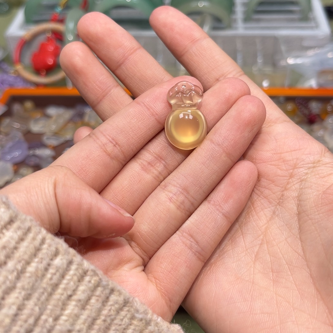 玛瑙/玉髓颈饰未镶嵌簌*