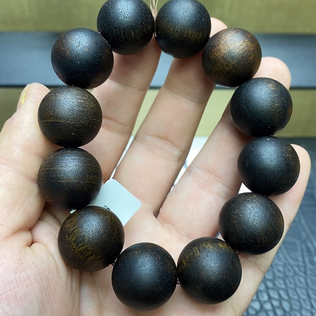 沉香碎屑沉香19海南虫漏