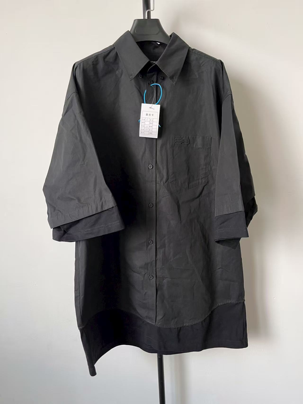 未使用 Balenciaga/巴黎世家 BB标识层叠短袖衬衫  39码 01262