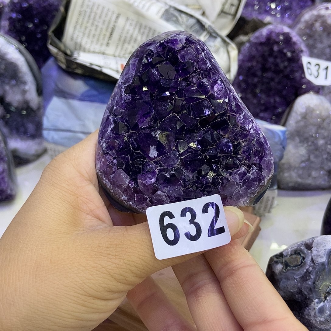 未镶嵌紫晶大型摆件（非配饰）