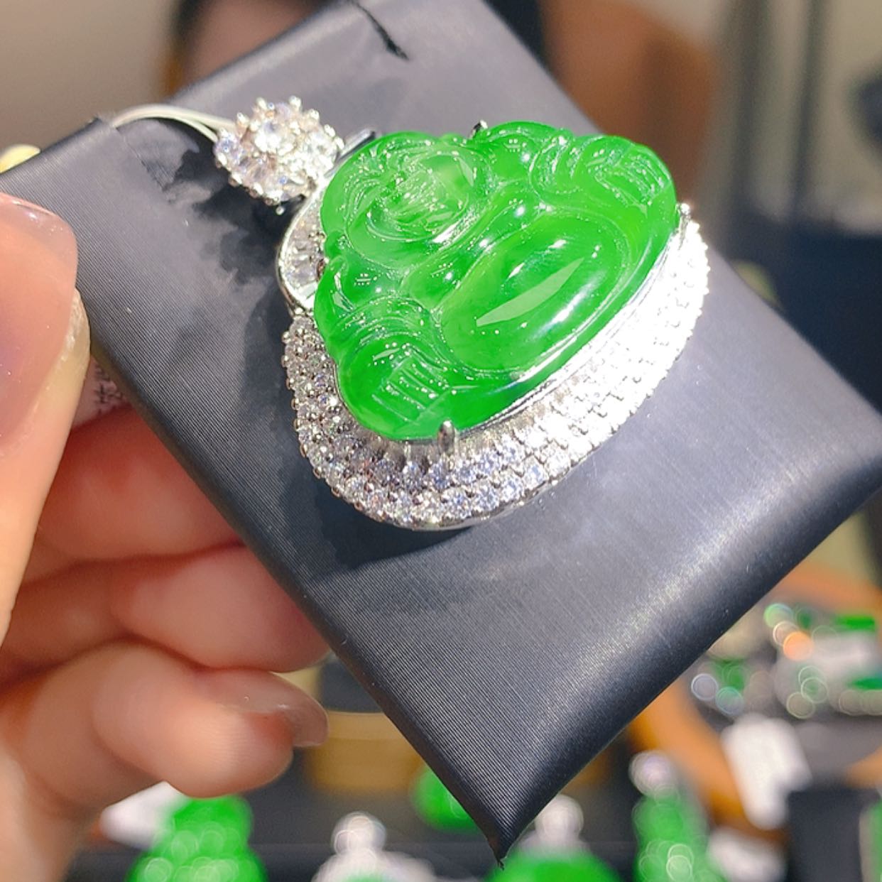 【闪购商品】翡翠未镶嵌颈饰6柒姐