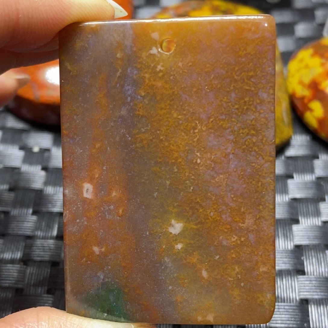 玛瑙/玉髓挂件未镶嵌