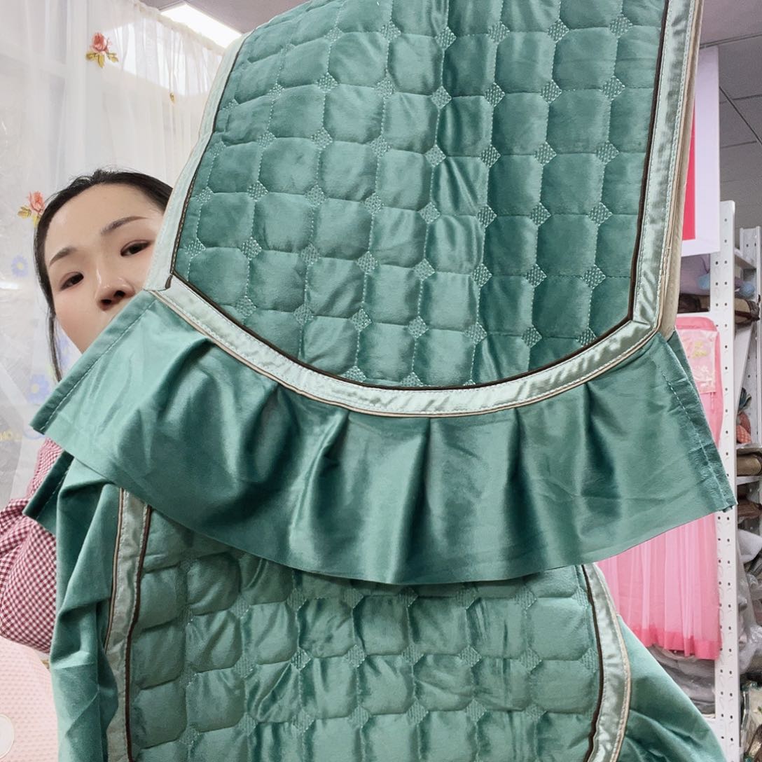 雪尼尔啦咯啦咯啦咯啦咯啦