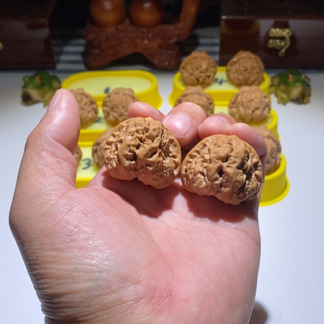 文玩核桃吊坠空*昌平蛙直播中欢迎选购