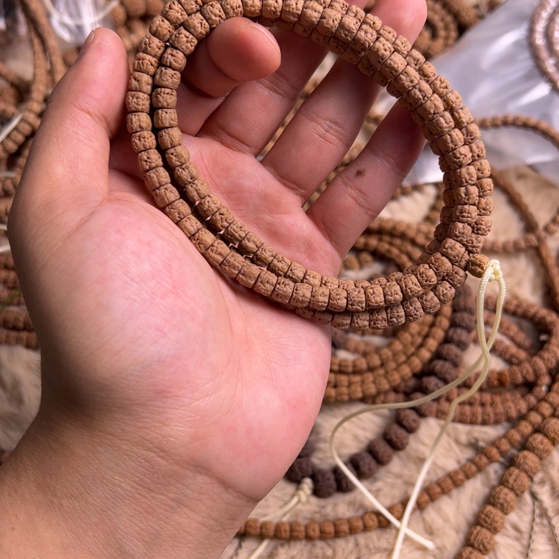 G***n金刚菩提吊坠藏式方块佛手