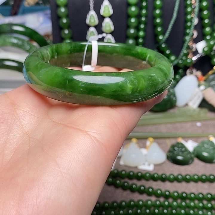 和田玉未镶嵌手镯59加