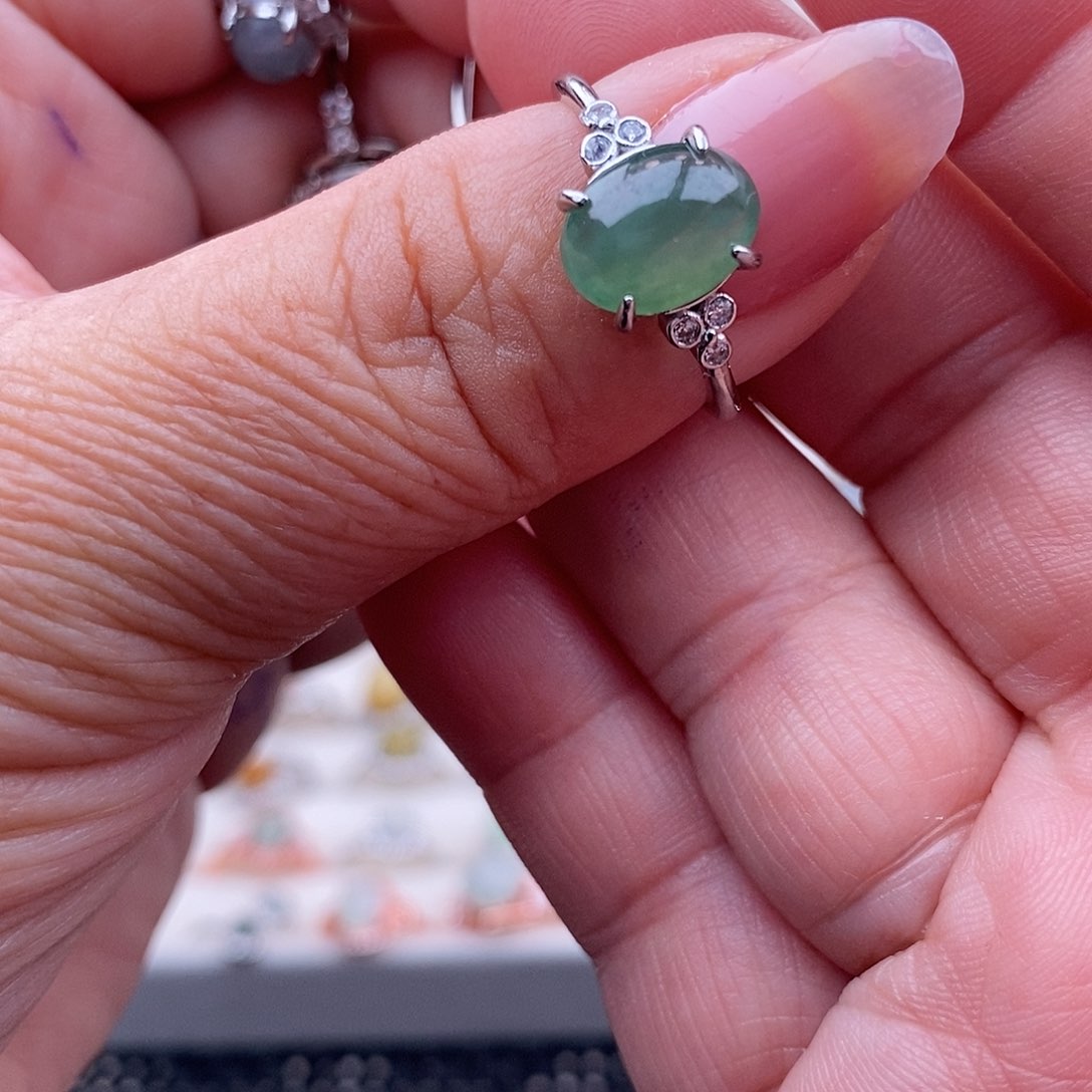 未镶嵌戒指翡翠缅甸