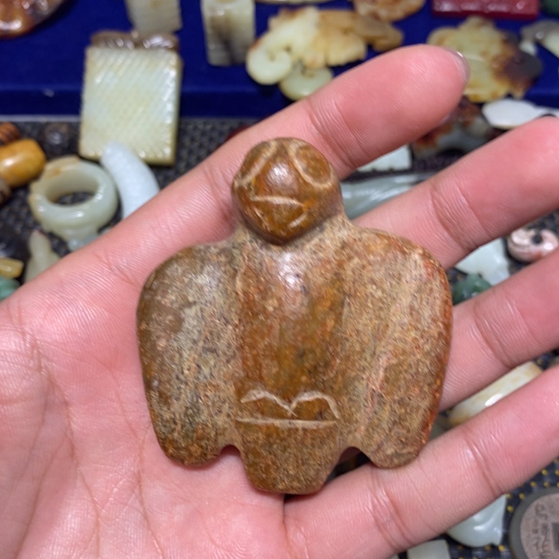 和田玉（糖玉）挂件未镶嵌