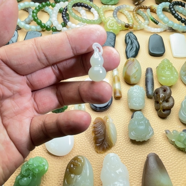 和田玉颈饰未镶嵌定制款