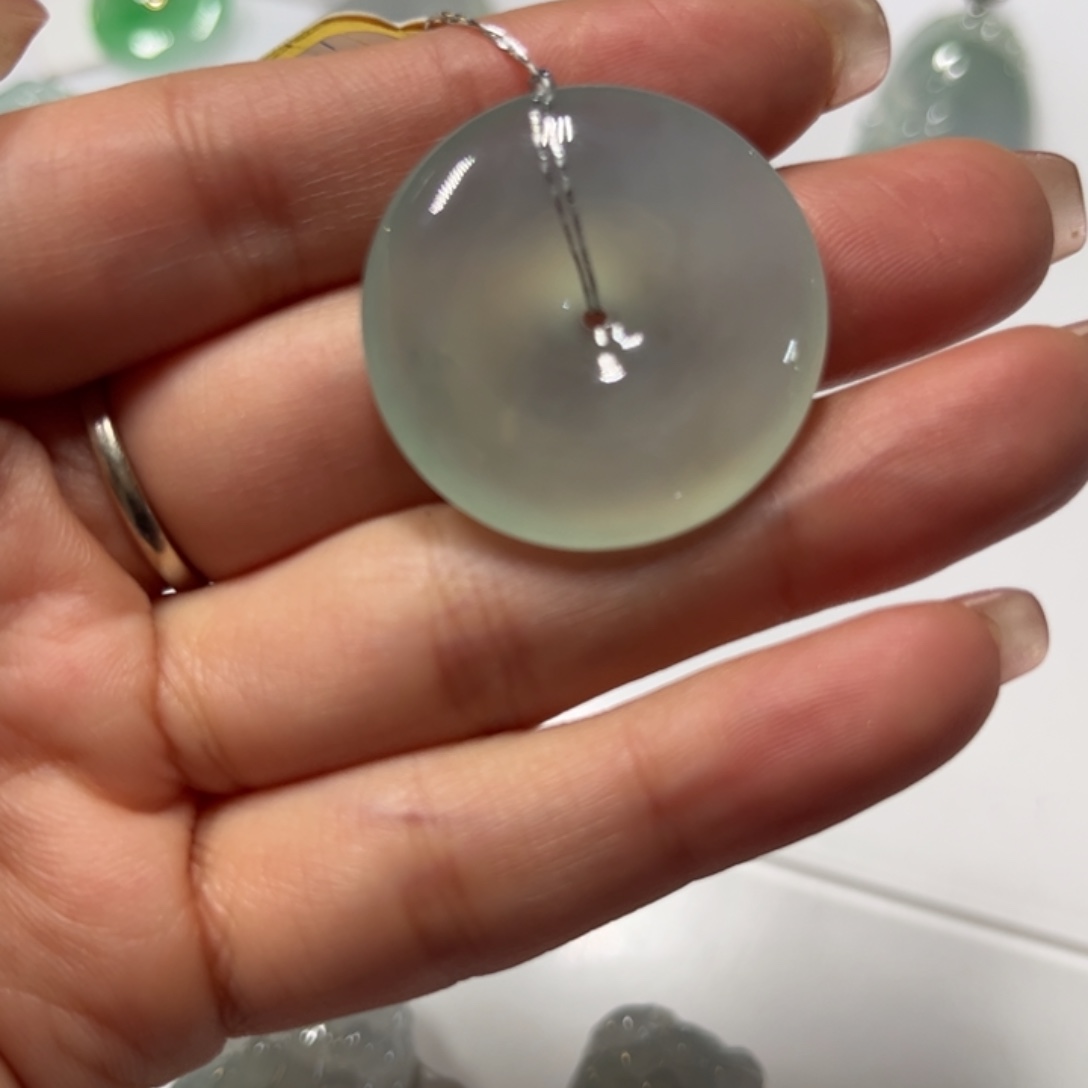 定制翡翠未镶嵌缅甸