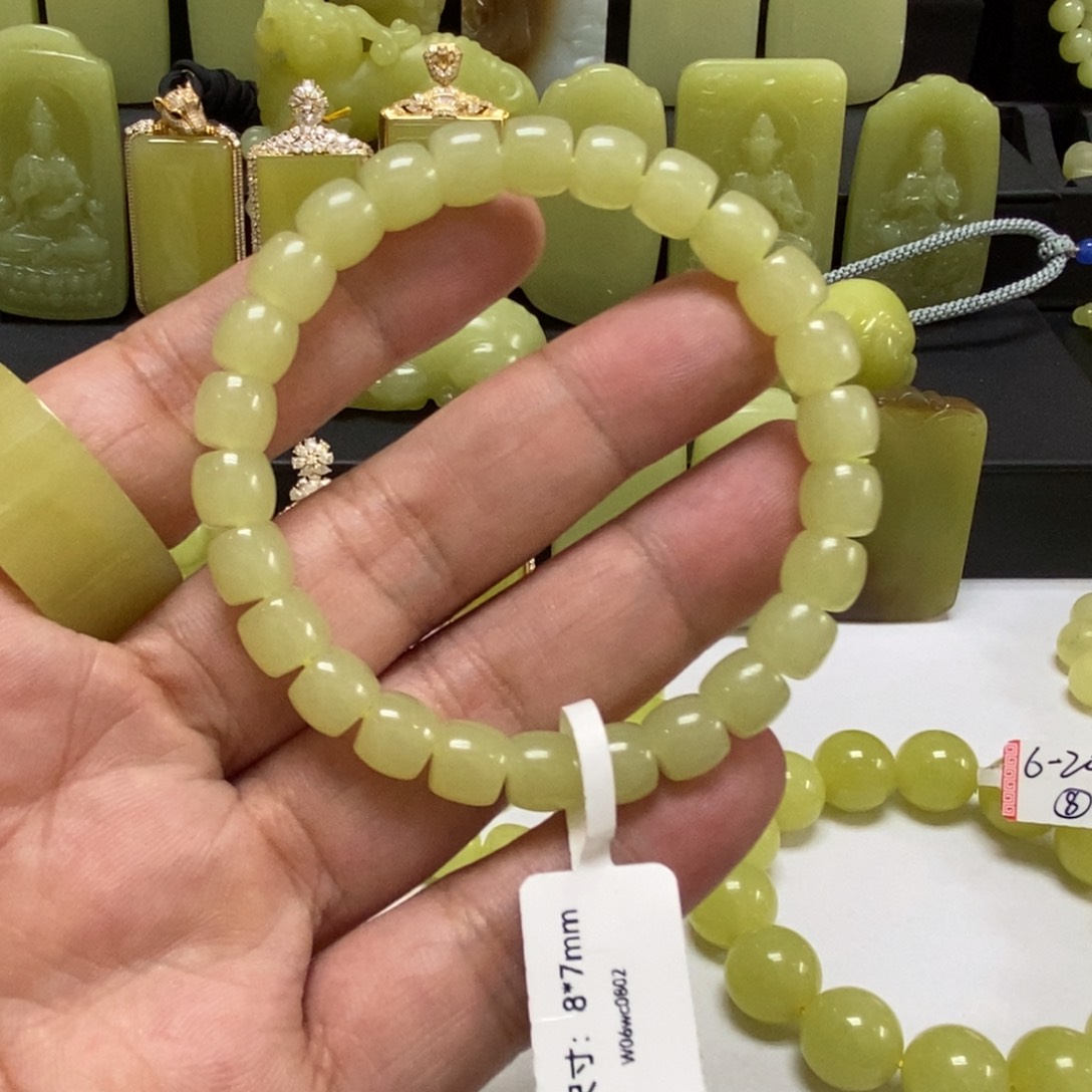 和田玉（黄玉）未镶嵌手链