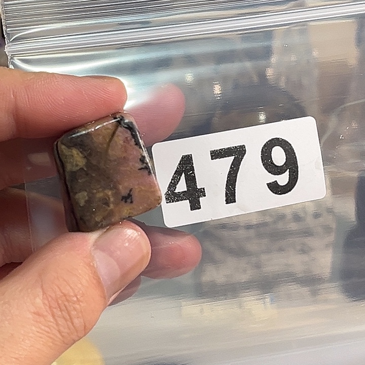 未镶嵌水晶大型摆件（非配饰）