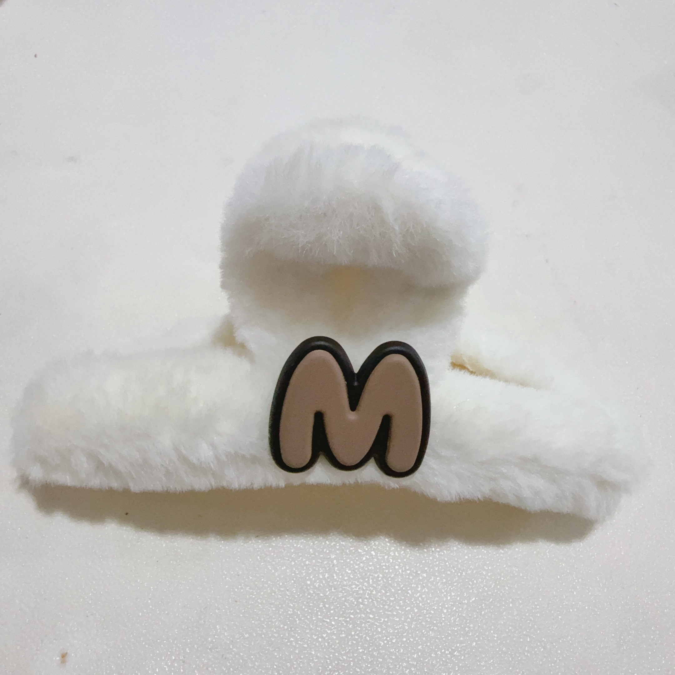 秋冬款毛绒抓夹卡通女发夹后脑勺盘发鲨鱼夹毛茸茸发抓发饰4245