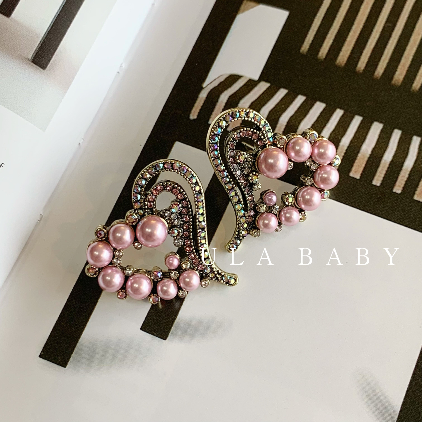 铜合金合成锆石耳饰 【喜儿ula】12-12-5复古夸张粉珠爱心彩镶耳钉