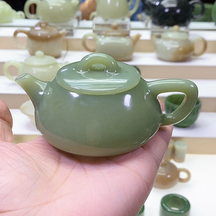 和田玉未镶嵌挂件小*茶壶