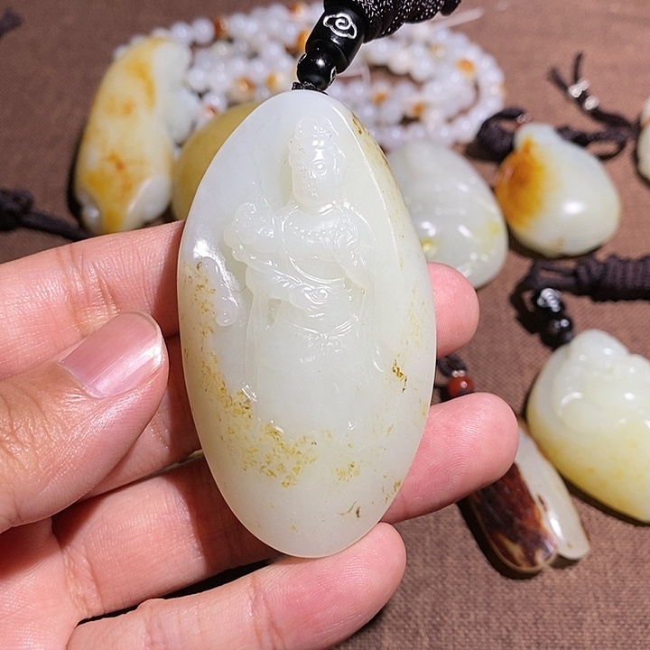 和田玉挂件未镶嵌变****林