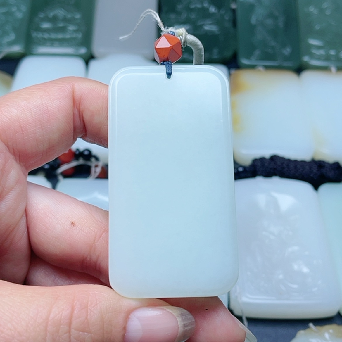 【闪购商品】和田玉颈饰未镶嵌T*