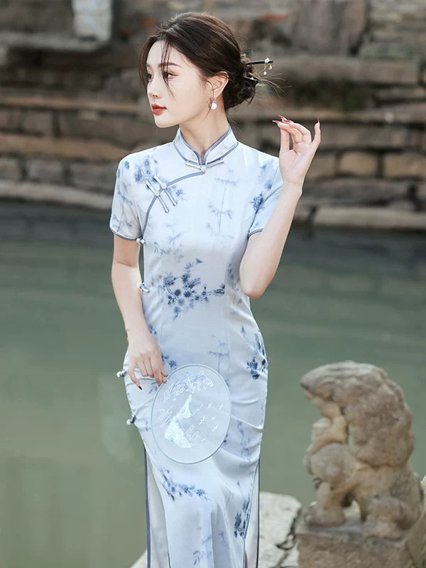 5122-（白露落霜 ）蓝小花旗袍