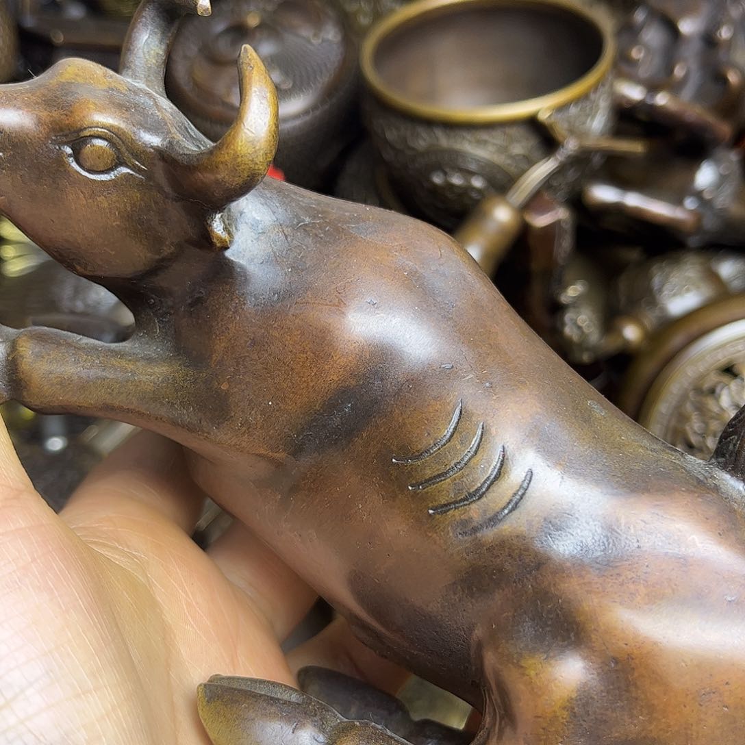 精美铜器，做工精致