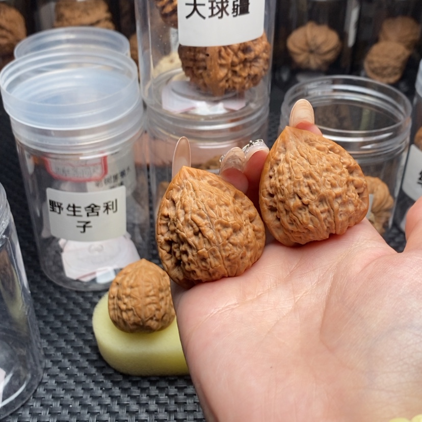 【闪购商品】核桃手串/手链L一抹红