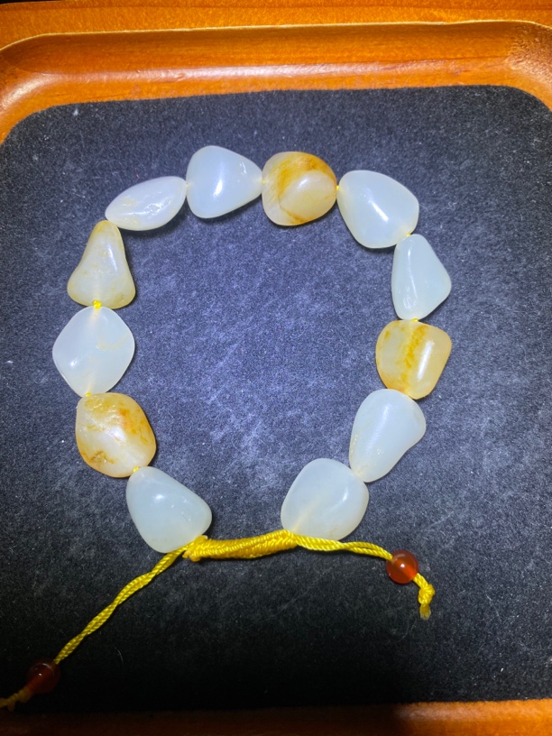 和田玉原石手串，小精品，克重26.5克