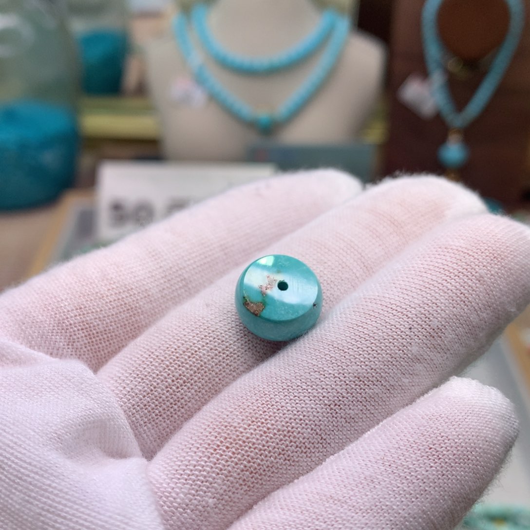 绿松石配饰未镶嵌