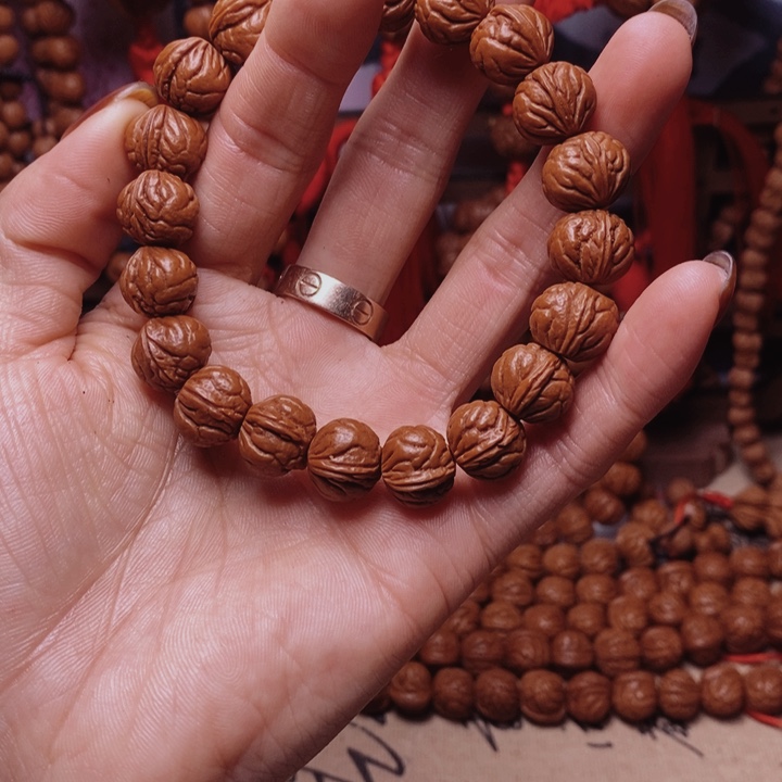 桃核吊坠龙纹桃枭