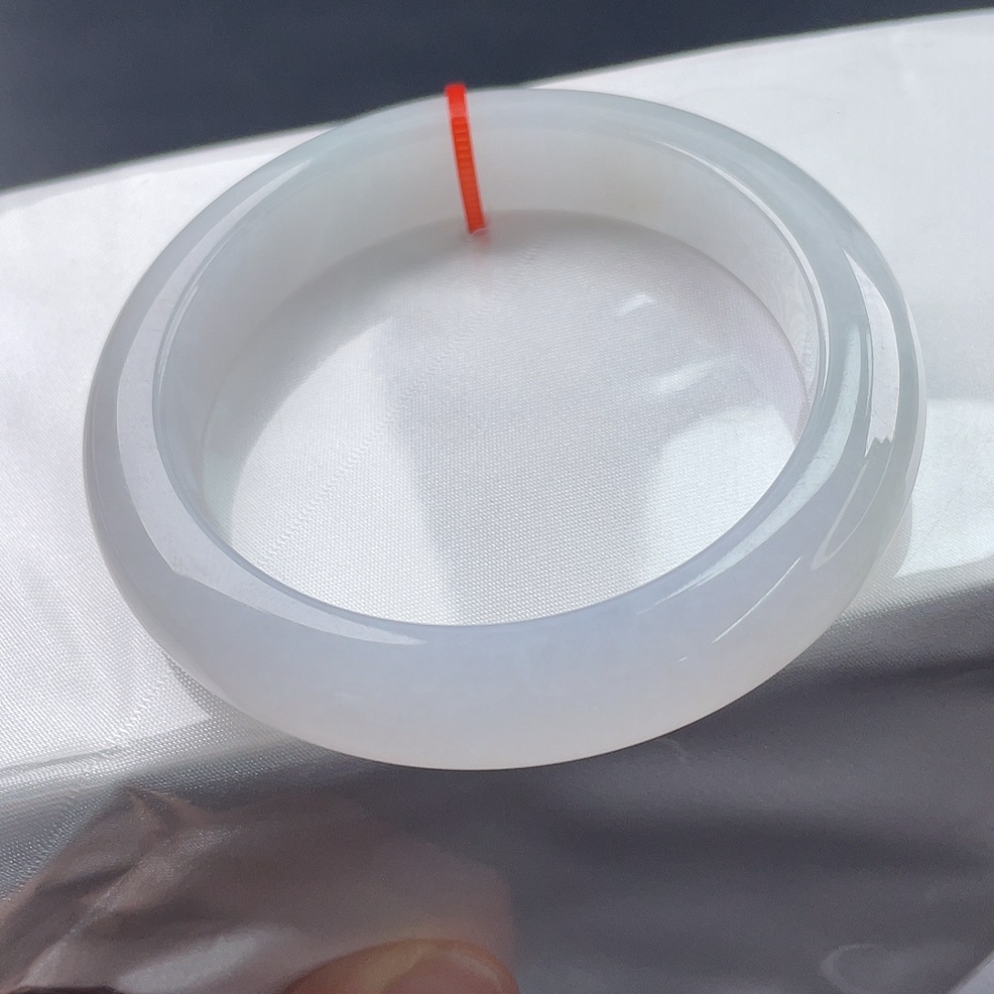 翡翠未镶嵌手镯56正圈