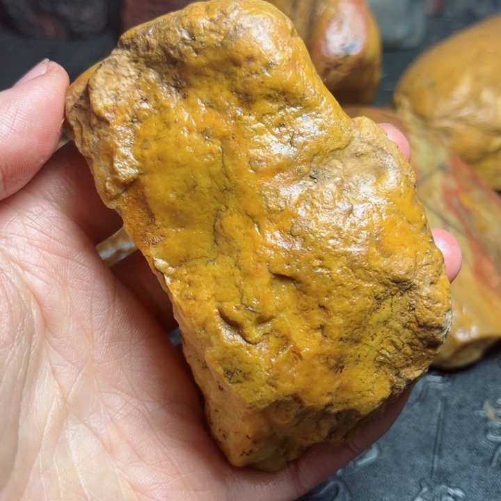 昌化石清**静昌化田黄原石