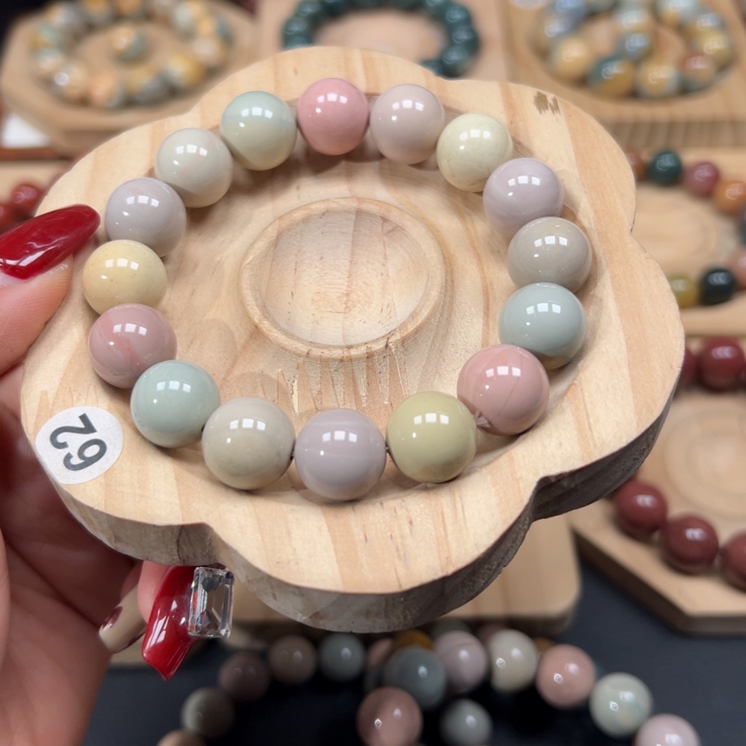 ****外石英质玉未镶嵌手链14