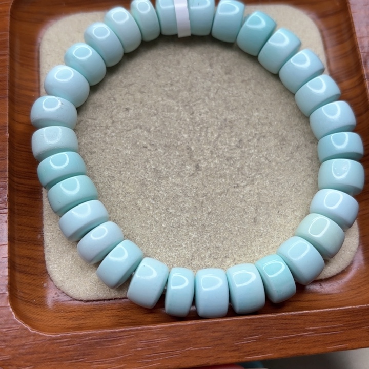 绿松石手串未镶嵌