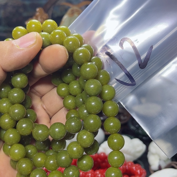 蛇纹石玉项链未镶嵌不***意